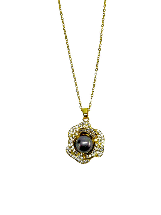Lunaria Noir Necklace