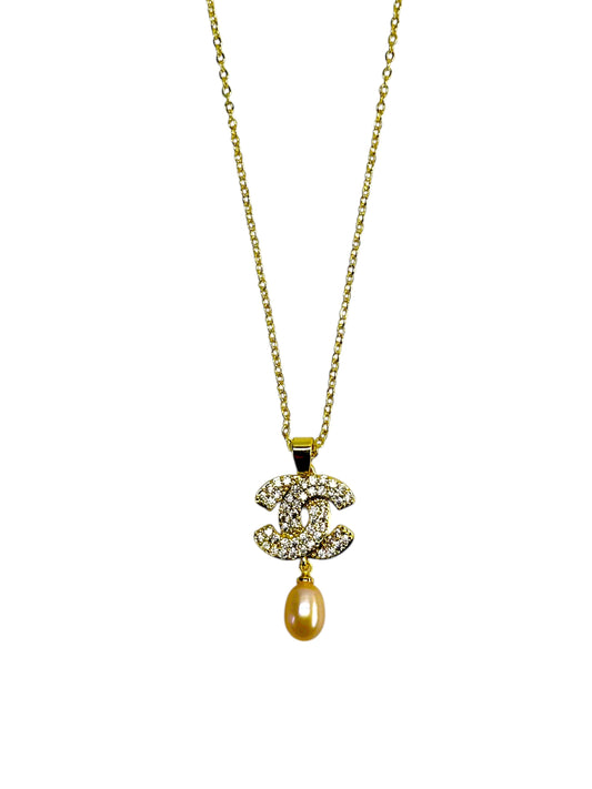 Chanel Pearl Necklace (Champagne Gold)