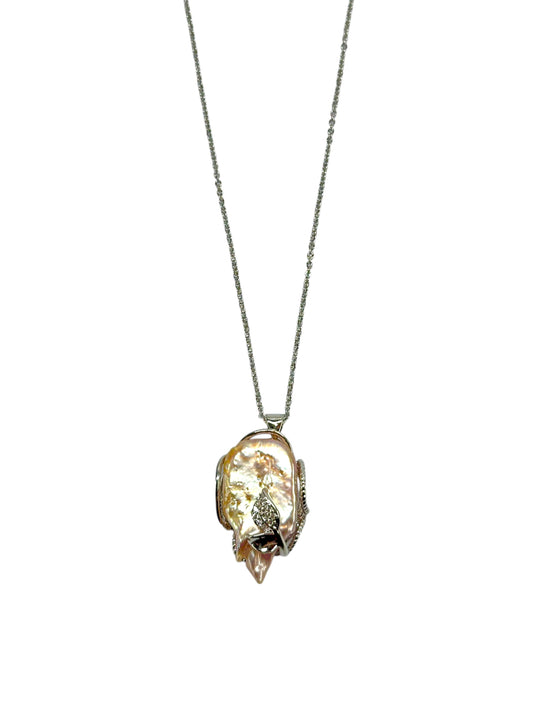 Serenella Pearl Necklace
